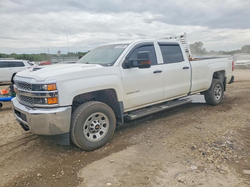 2019 CHEVROLET SILVERADO - 1