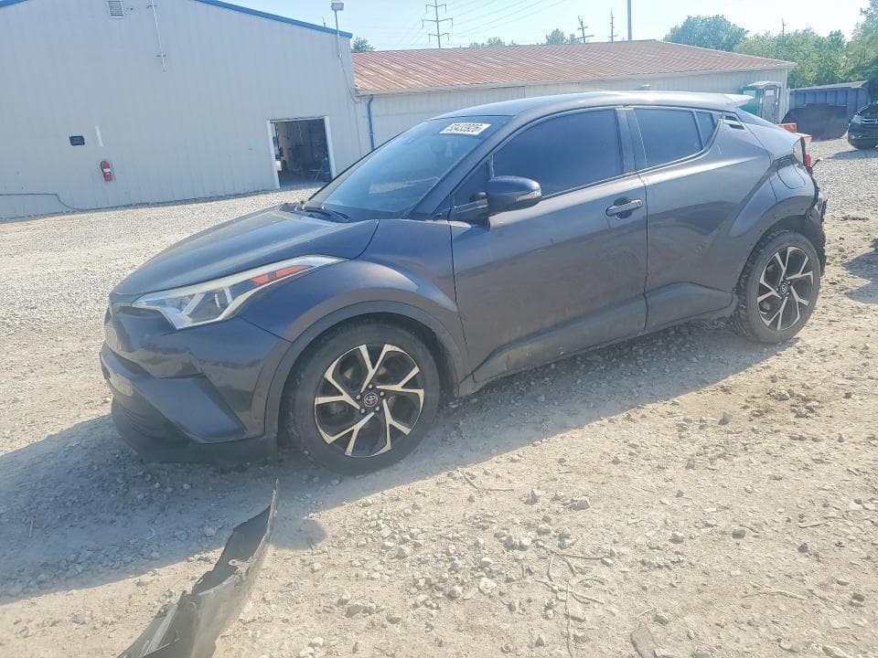 2018 TOYOTA C-HR XLE - 1