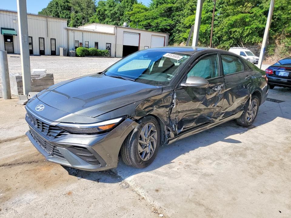 2024 HYUNDAI ELANTRA SEL - 1