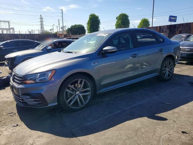 2018 VOLKSWAGEN PASSAT S - 1