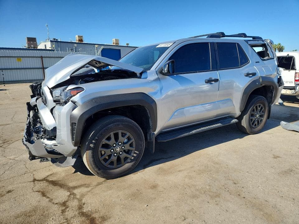 2025 TOYOTA 4RUNNER SR5 - 1