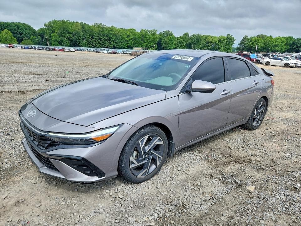 2024 HYUNDAI ELANTRA SEL - 1