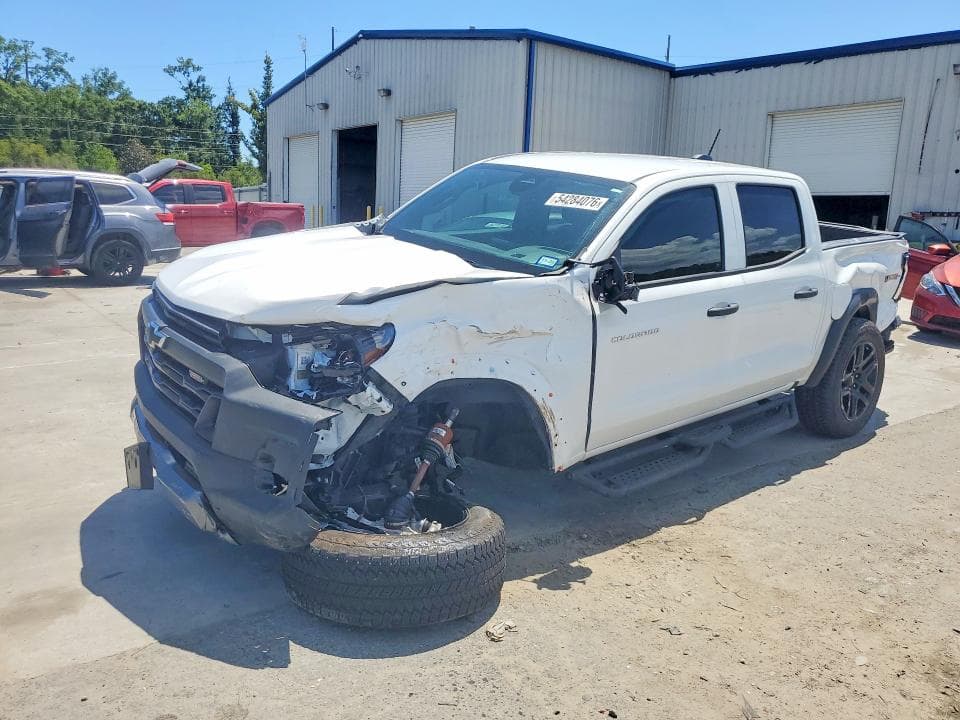 2024 CHEVROLET COLORADO TRAIL BOSS - 1