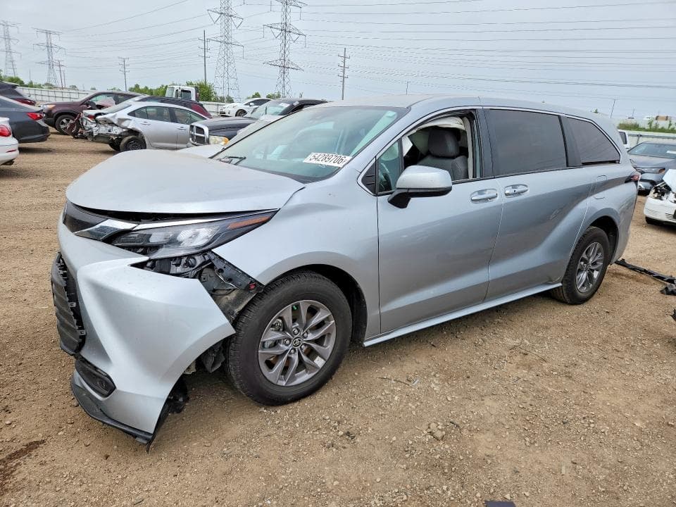 2024 TOYOTA SIENNA LE LE - 1