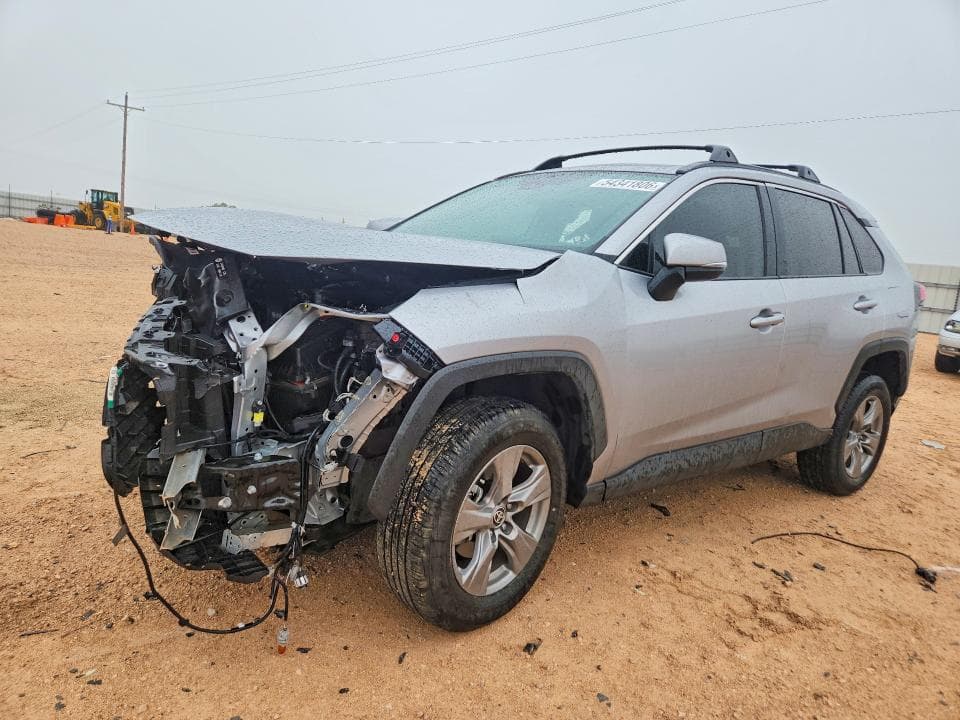 2024 TOYOTA RAV4 XLE - 1