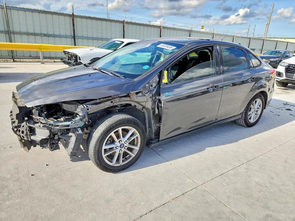 2017 FORD FOCUS SE - 1