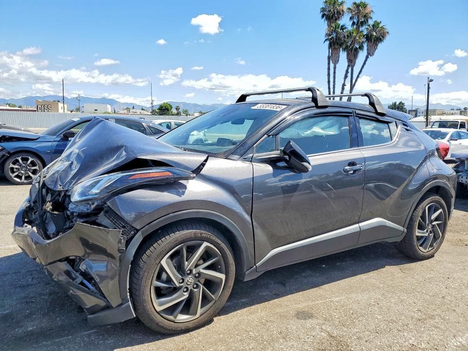 2021 TOYOTA C-HR LIMITED - 1