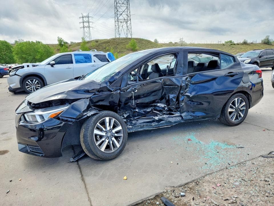 2021 NISSAN VERSA SV