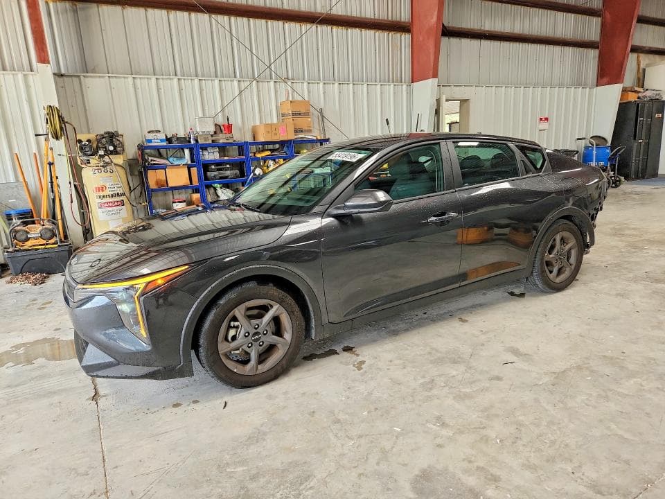 2025 KIA K4 LXS - 1