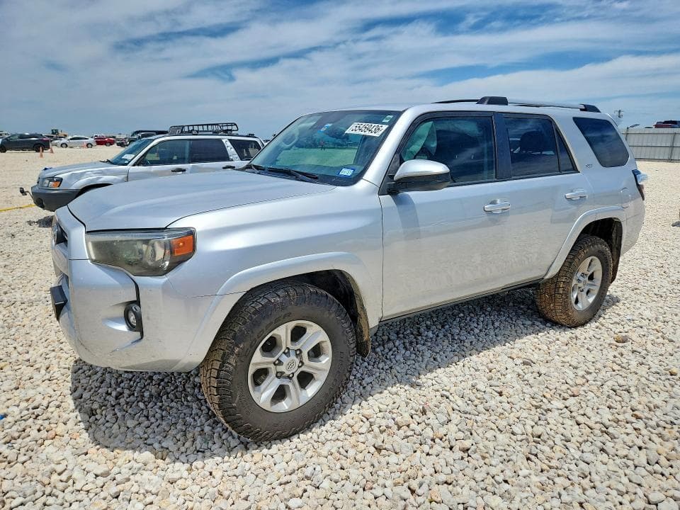 2022 TOYOTA 4RUNNER SR5 - 1
