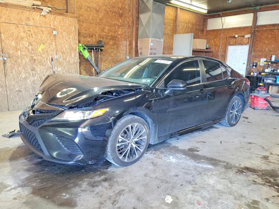2020 TOYOTA CAMRY SE - 1
