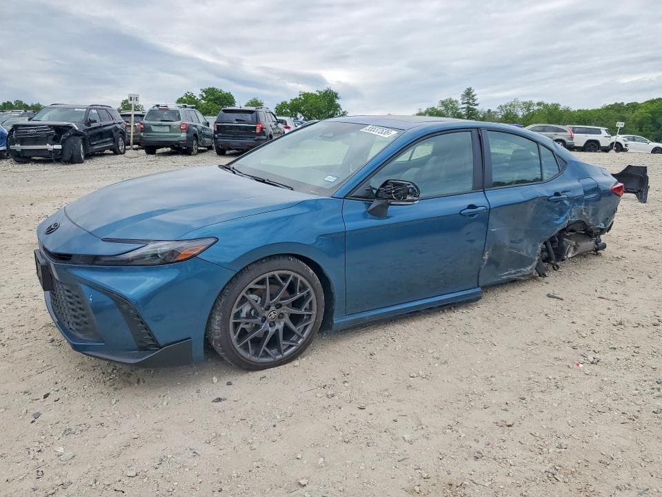 2026 TOYOTA CAMRY SE - 1