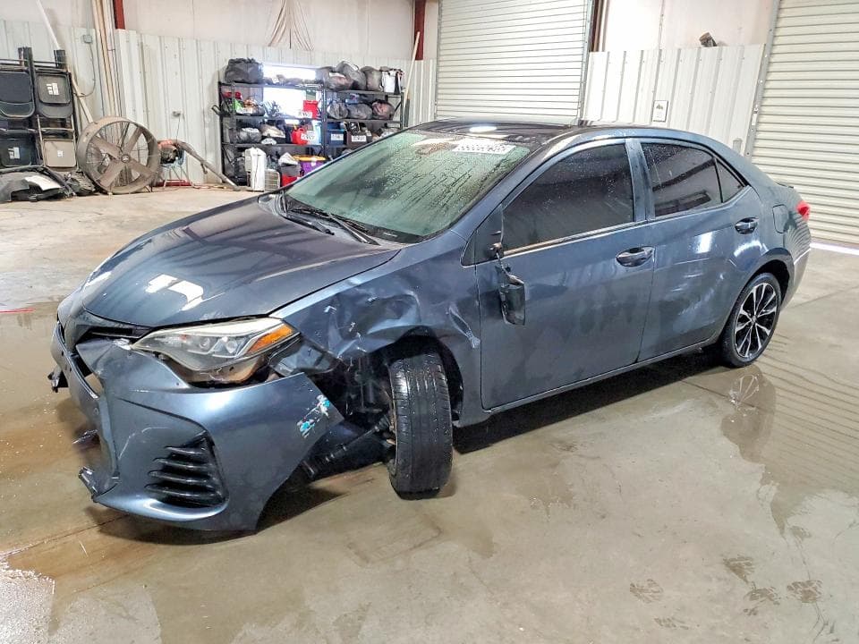 2019 TOYOTA COROLLA SE - 1