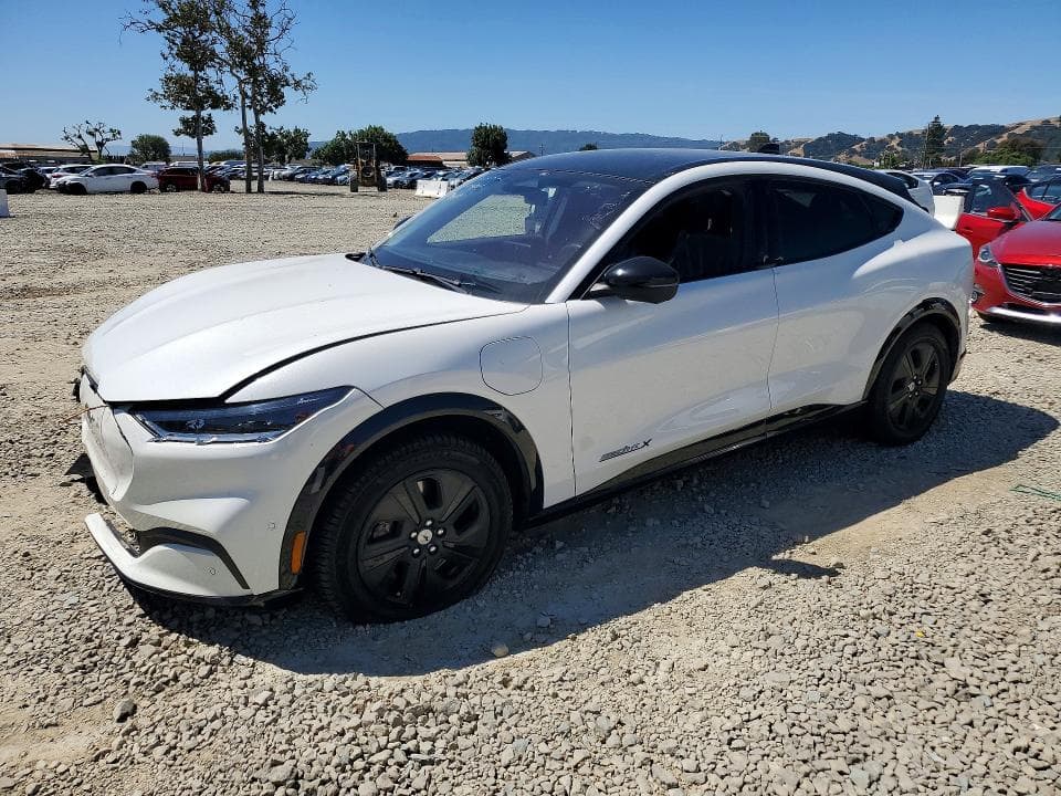 2021 FORD MUSTANG MACH-E CALIFORNIA ROUTE 1 - 1