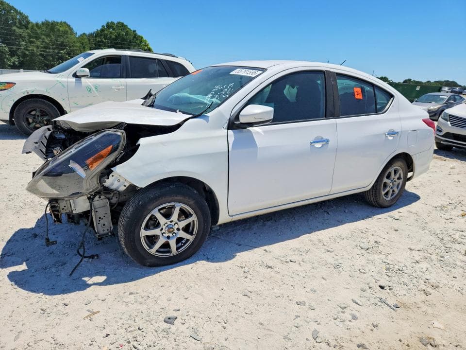 2019 NISSAN VERSA SV - 1