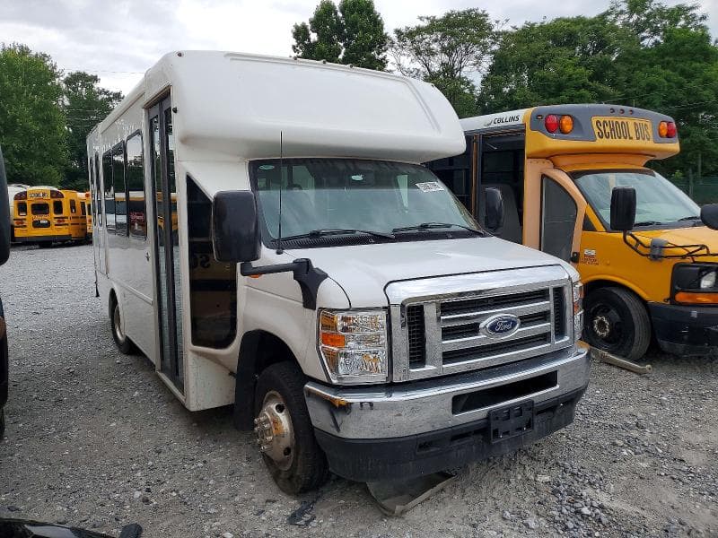 2025 FORD ECONOLINE E450 SUPER DUTY CUTAWAY VAN - 1