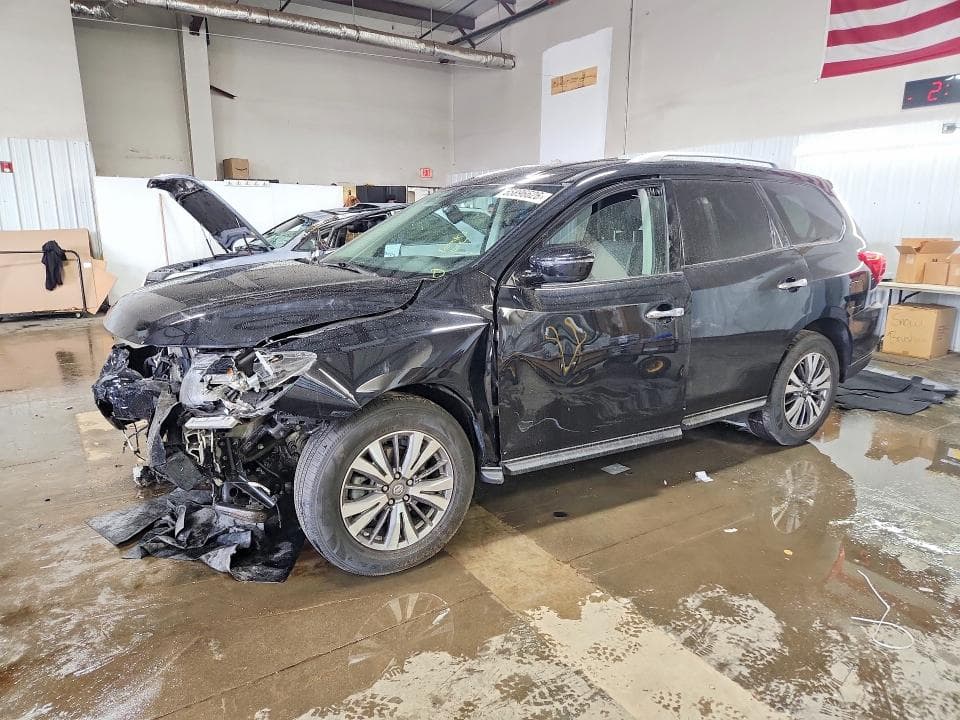 2019 NISSAN PATHFINDER SV - 1