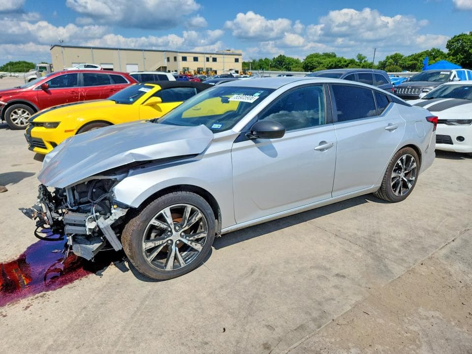 2020 NISSAN ALTIMA SR
