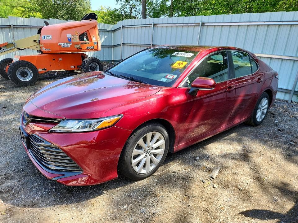 2018 TOYOTA CAMRY LE LE - 1