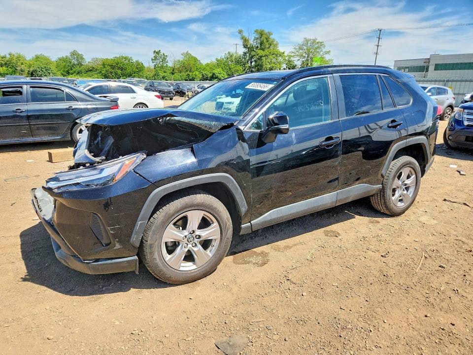 2023 TOYOTA RAV4 XLE - 1