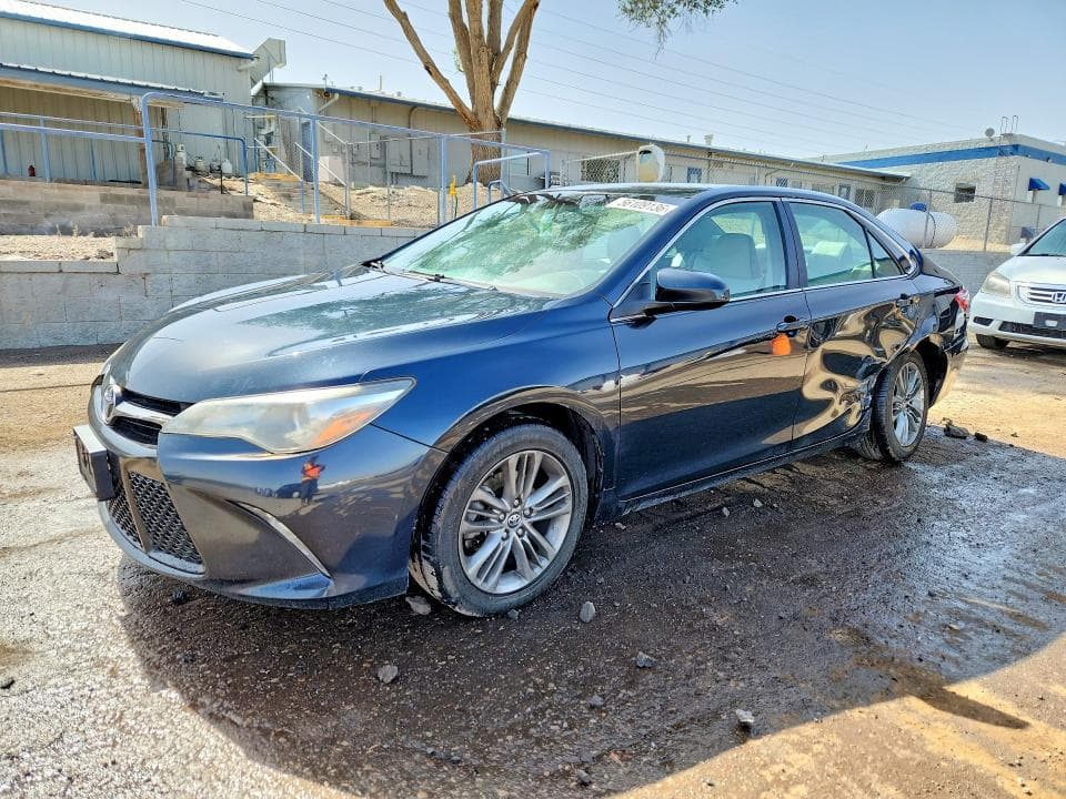 2017 TOYOTA CAMRY SE - 1