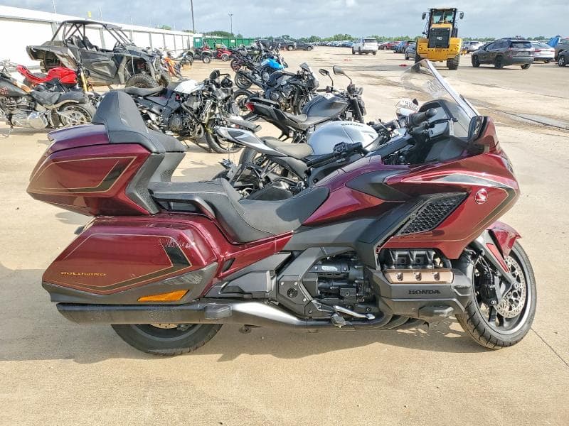 2025 HONDA GL1800 D - 1