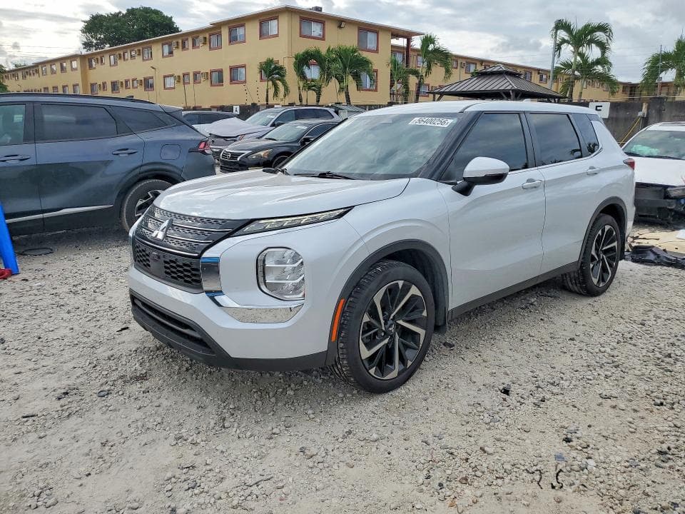 2022 MITSUBISHI OUTLANDER ES - 1