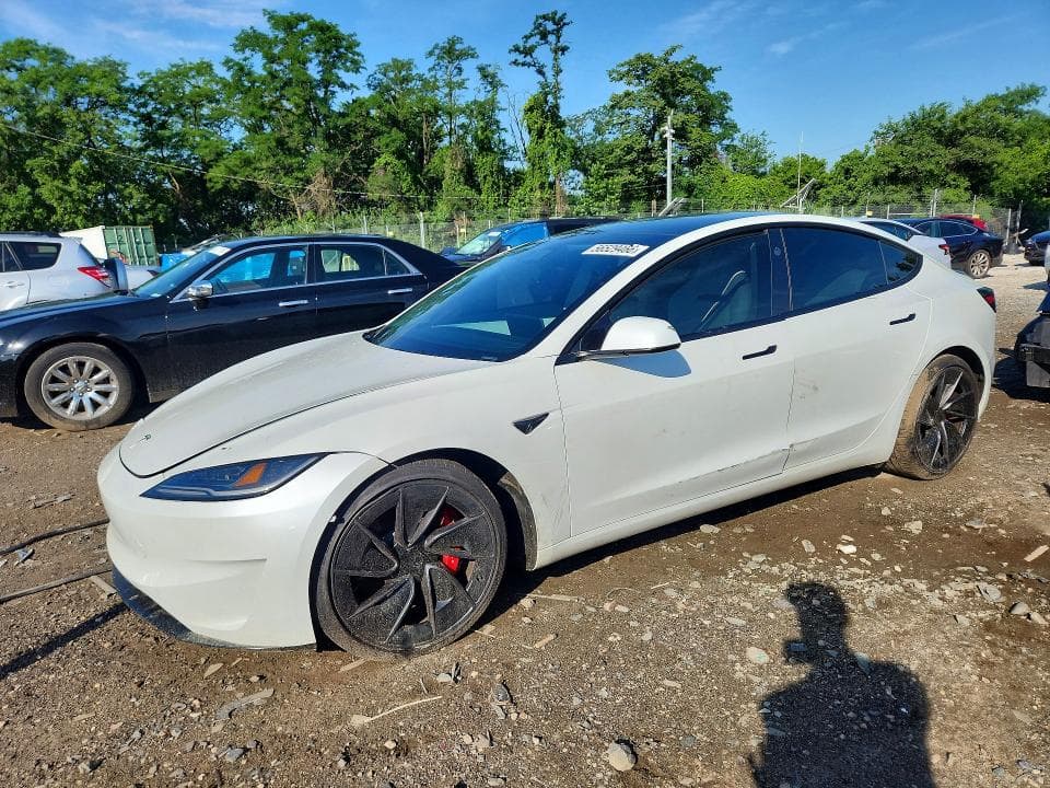 2025 TESLA MODEL 3