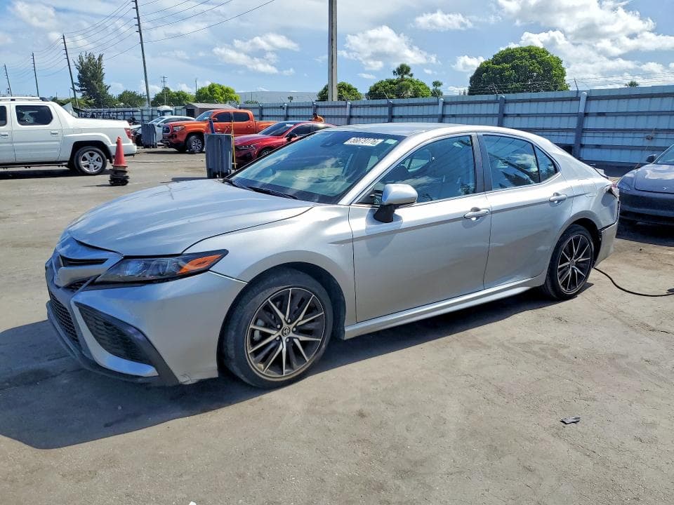 2023 TOYOTA CAMRY SE