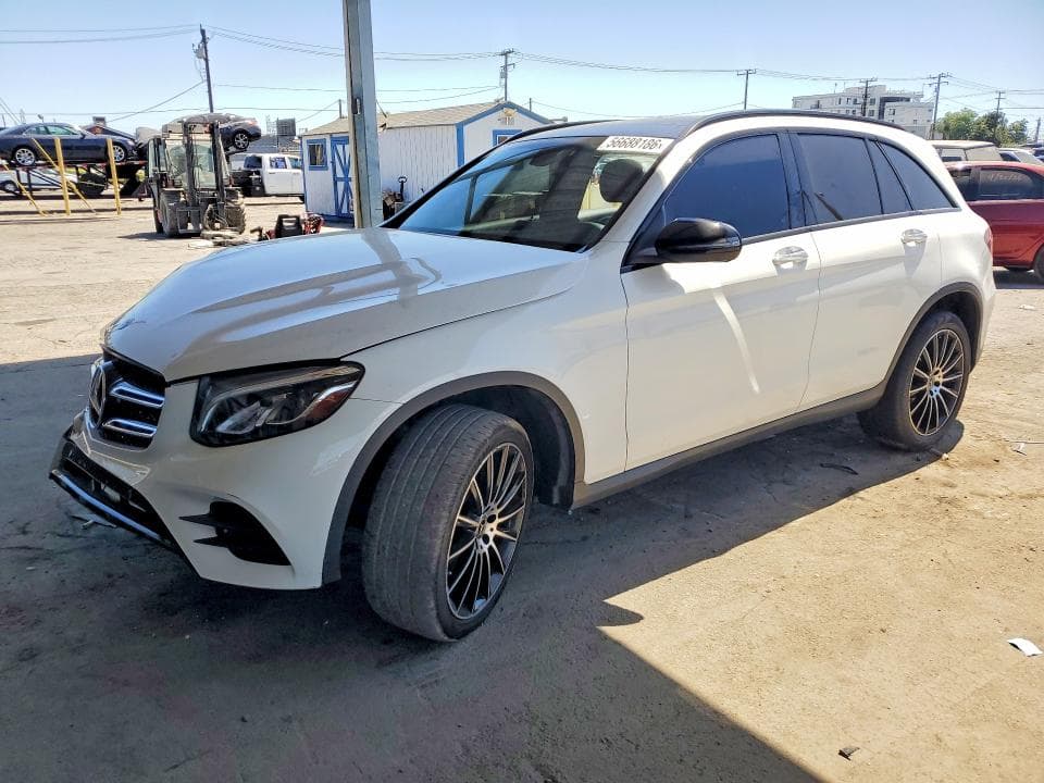 2018 MERCEDES-BENZ GLC 300 - 1
