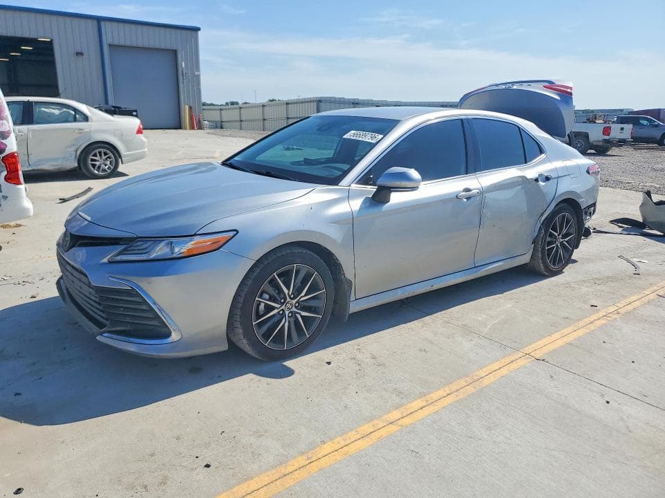 2023 TOYOTA CAMRY XLE XLE - 1