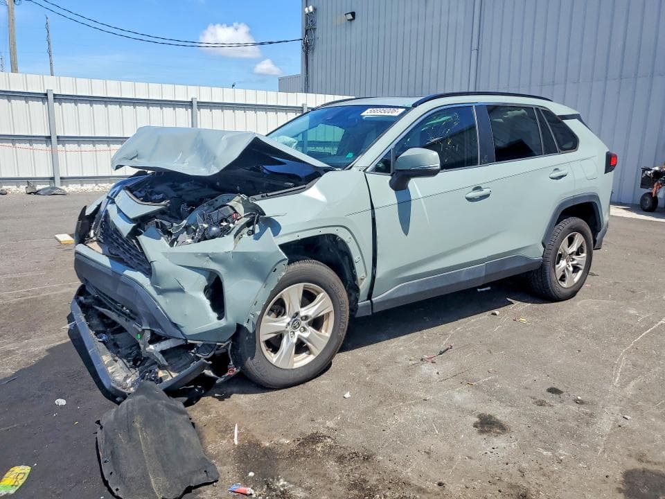 2021 TOYOTA RAV4 XLE XLE - 1