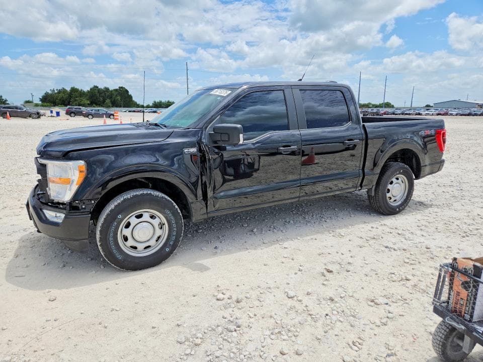 2022 FORD F150 4WD3.3L V6 FFV CREW CAB SUPER CAB - 1