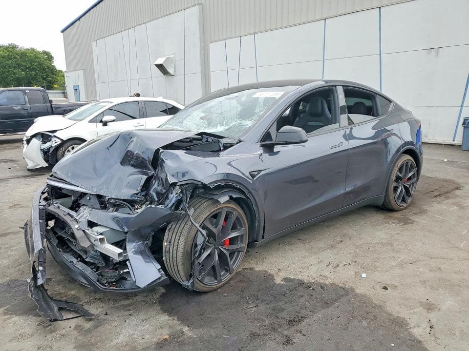 2026 TESLA MODEL Y - 1