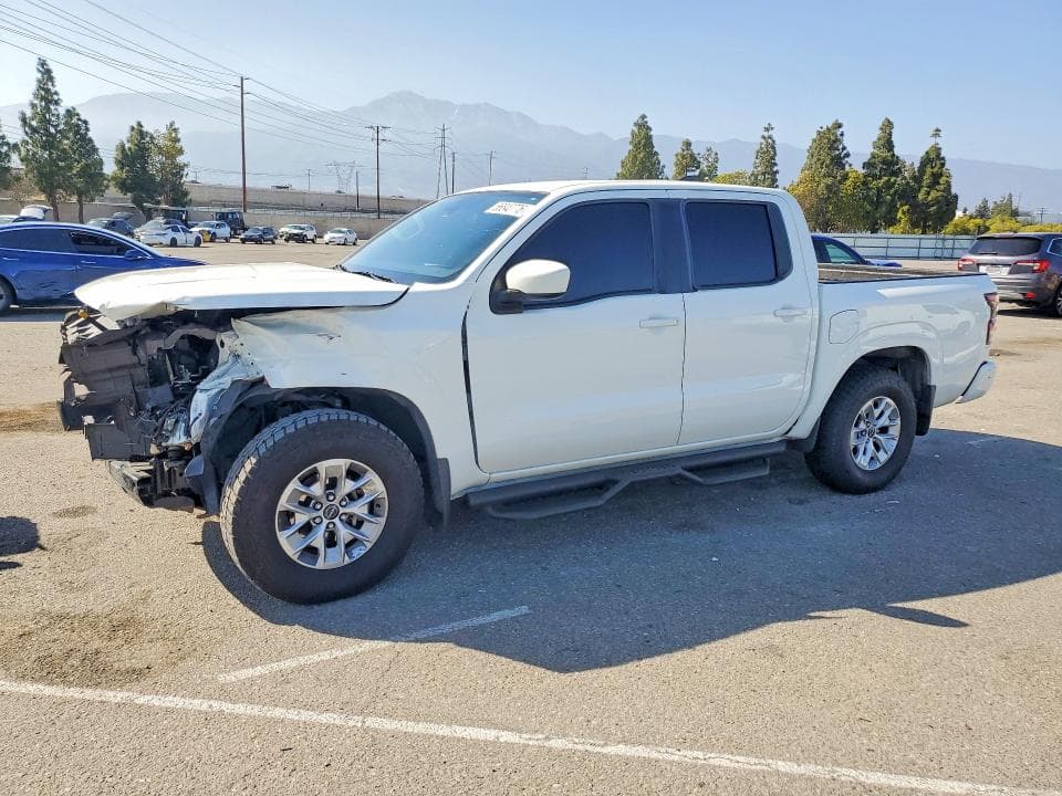 2024 NISSAN FRONTIER SV - 1