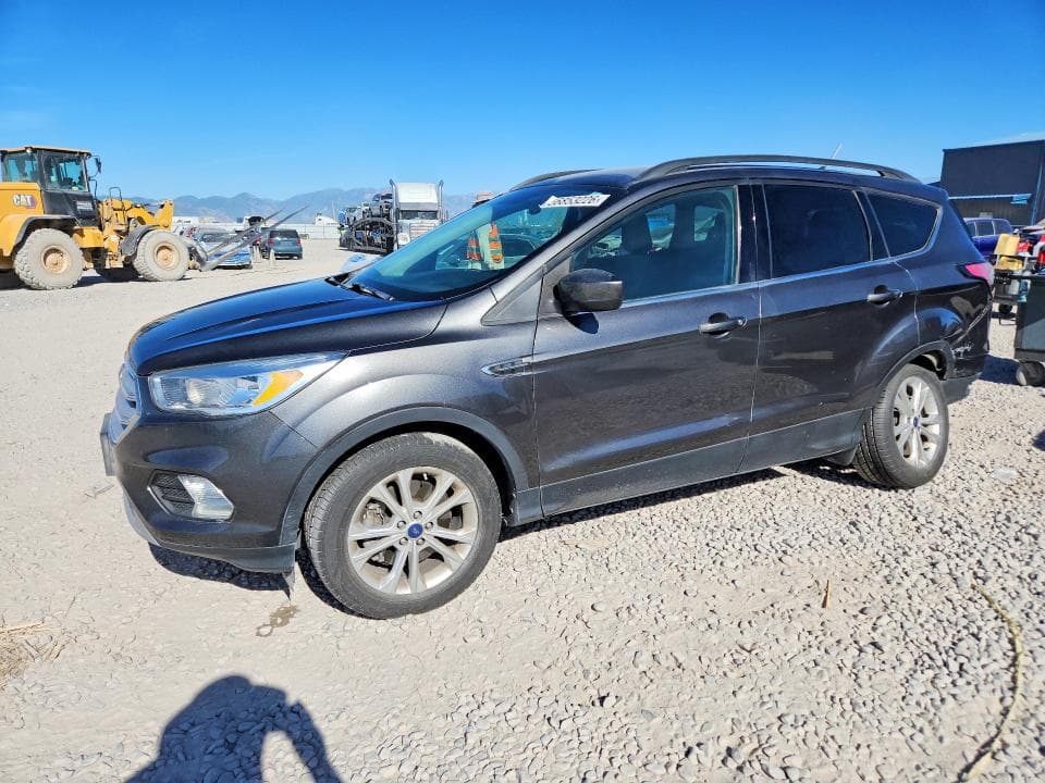 2018 FORD ESCAPE SE - 1