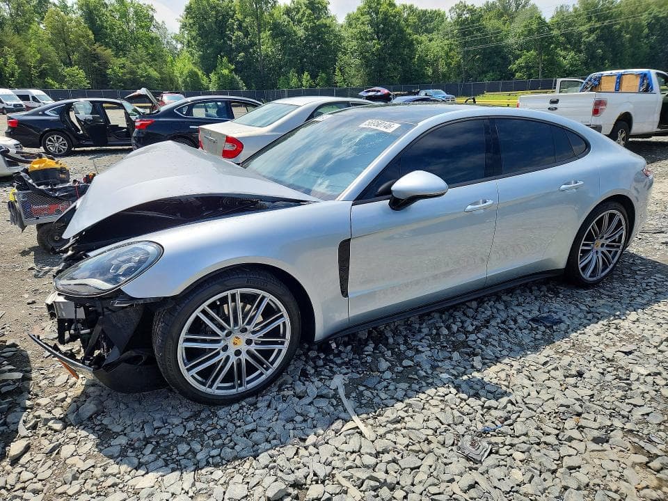 2018 PORSCHE PANAMERA 4 - 1