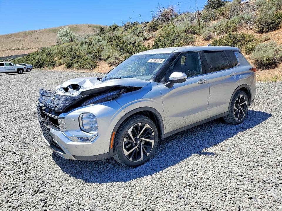 2022 MITSUBISHI OUTLANDER SE - 1