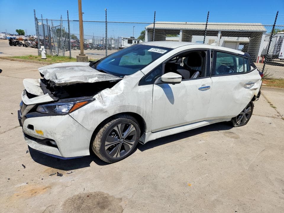 2022 NISSAN LEAF - 1