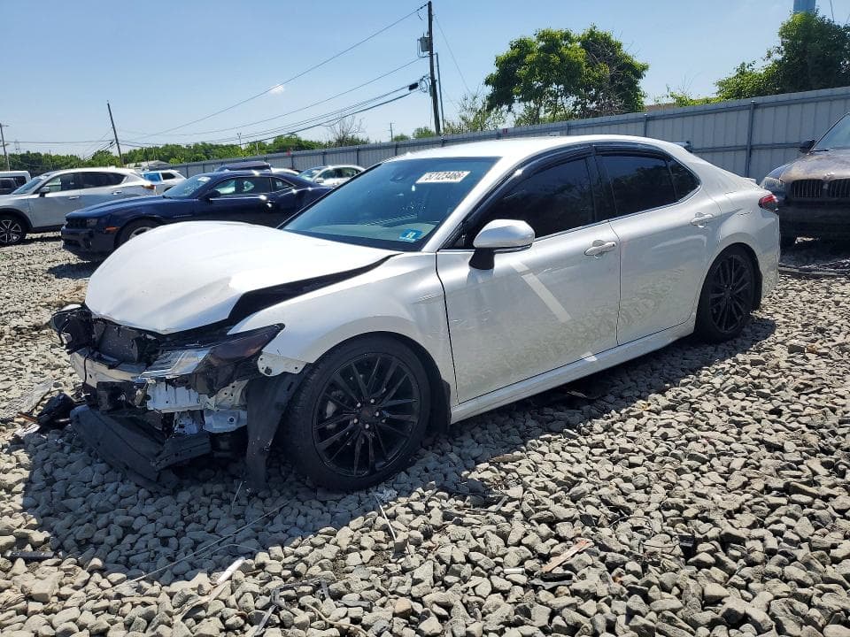2020 TOYOTA CAMRY XSE XSE - 1