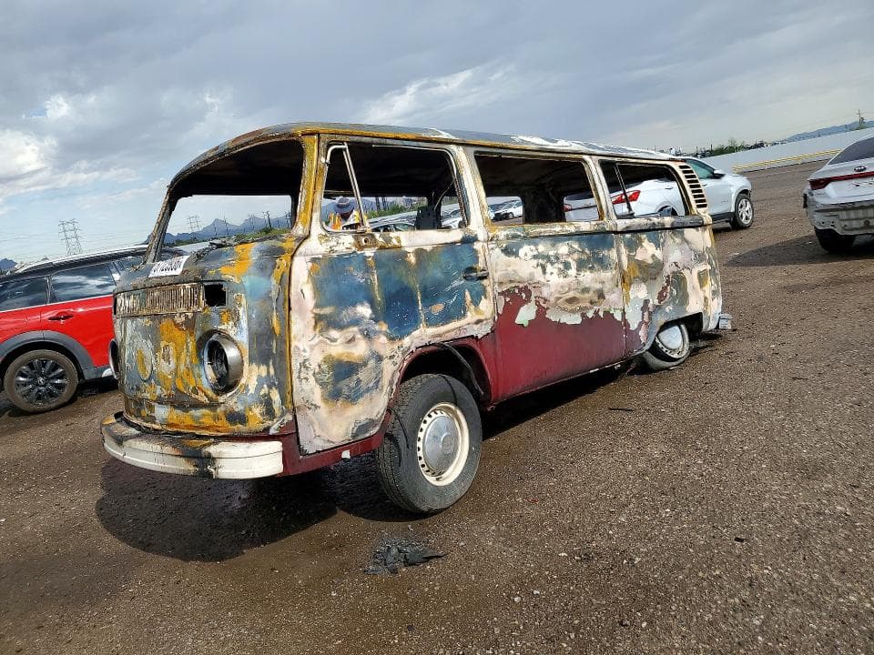 1974 VOLKSWAGEN TRANSPORTER