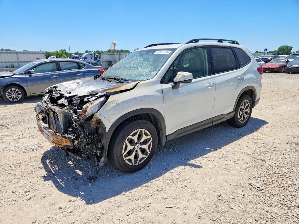 2023 SUBARU FORESTER PREMIUM - 1