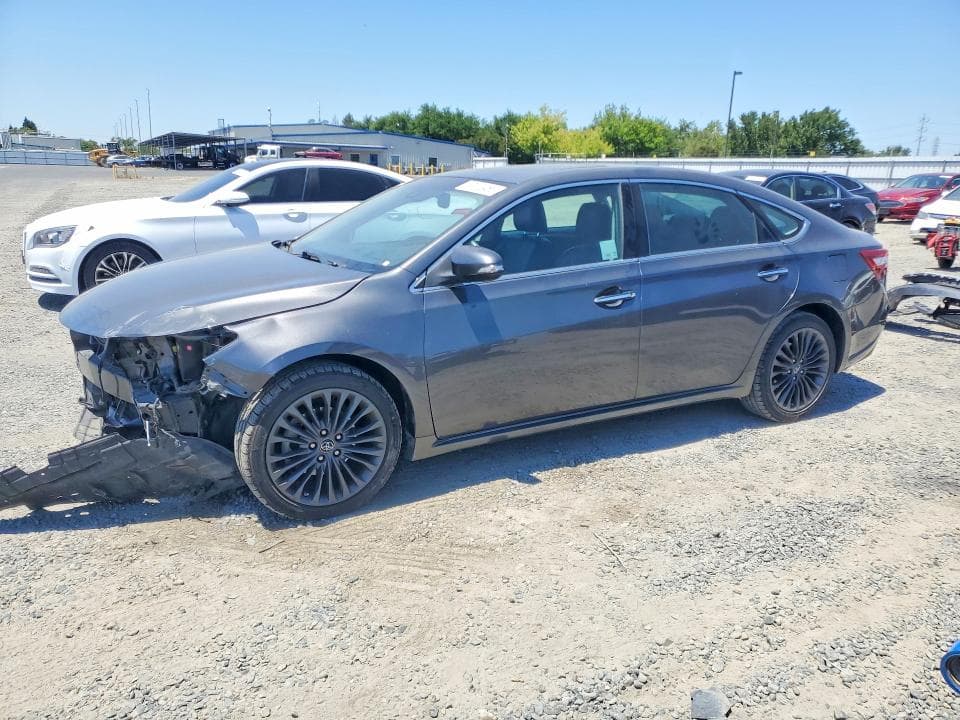 2018 TOYOTA AVALON TOURING