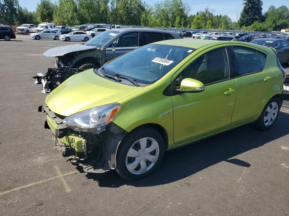 2016 TOYOTA PRIUS C TWO TWO - 1