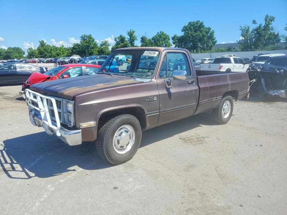 1983 GMC C2500