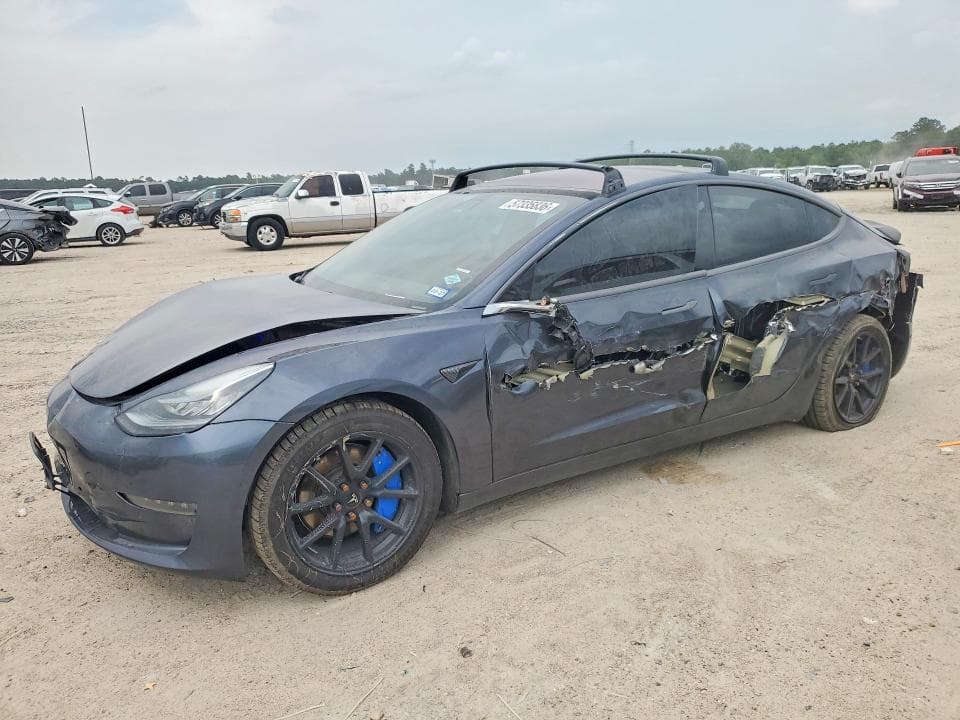 2018 TESLA MODEL 3