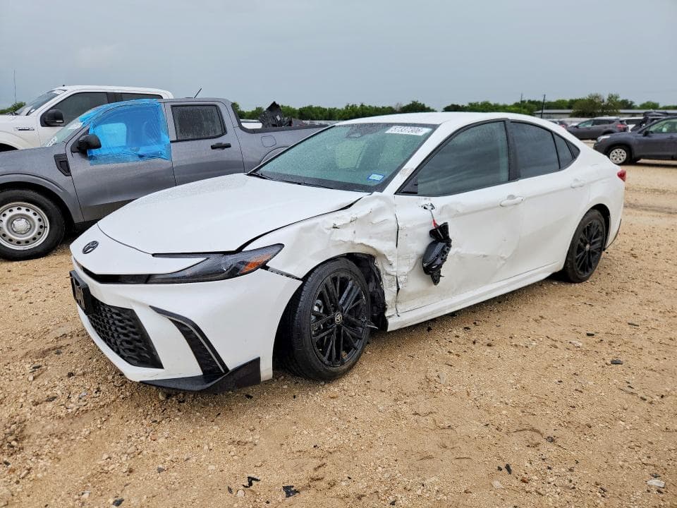 2025 TOYOTA CAMRY SE - 1