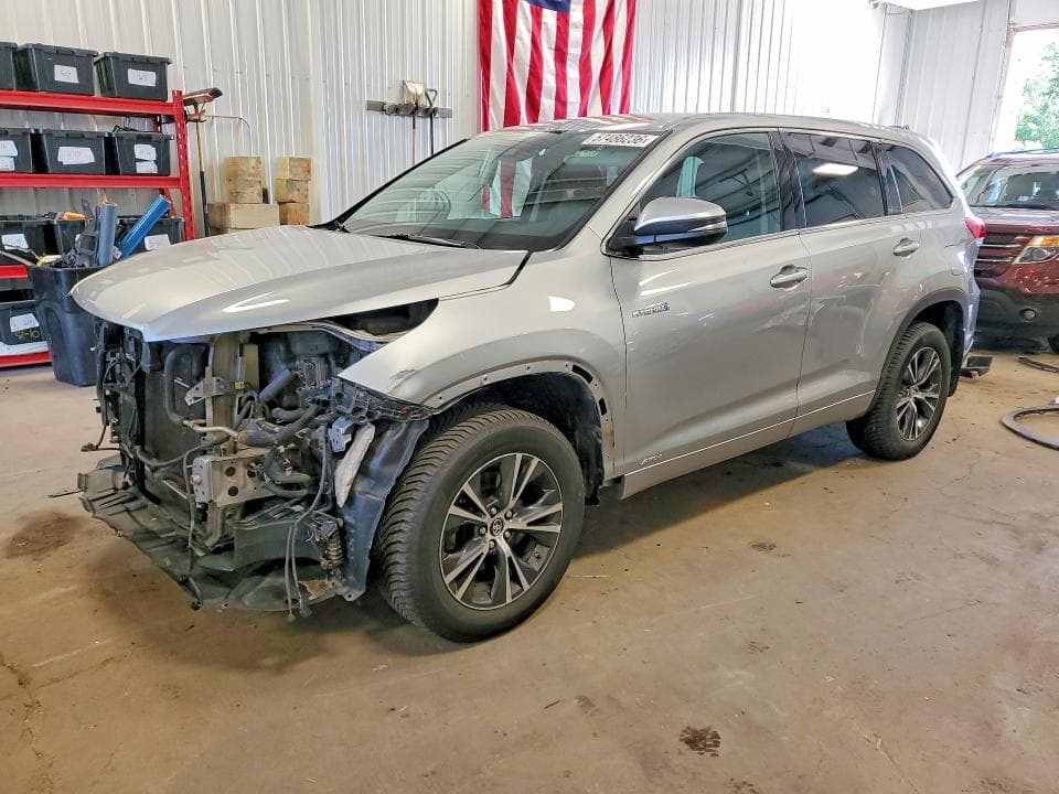 2017 TOYOTA HIGHLANDER HYBRID LE - 1