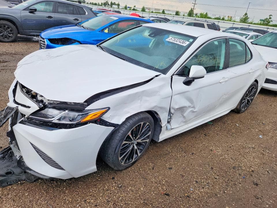 2020 TOYOTA CAMRY SE - 1