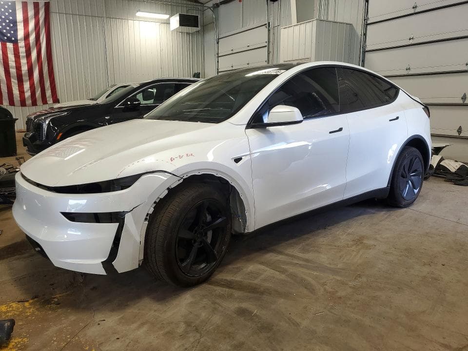2026 TESLA MODEL Y - 1